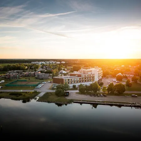 Georg Ots Kuressaare