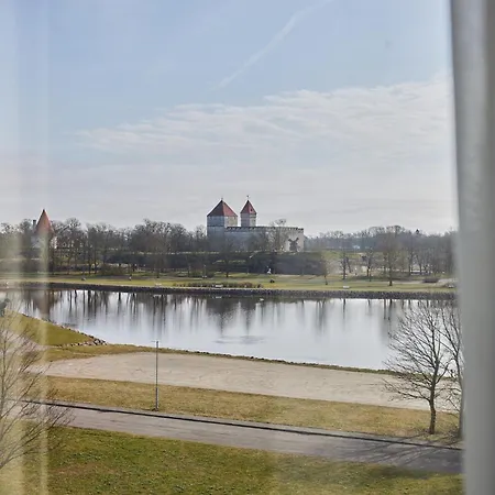 Hotel Georg Ots 4*