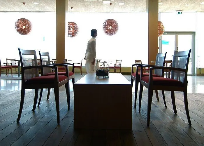 Georg Ots Kuressaare