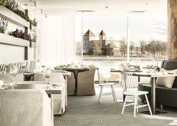 Georg Ots Kuressaare